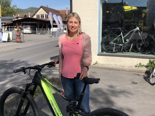 Silvia Geisser macht ihr Job mit glücklichen Kunden Spaß. VN/Hämmerle