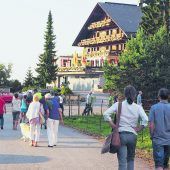 Die Uhr für den Furxner Peterhof tickt