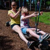 Muttertag fand auf dem Spielplatz statt
