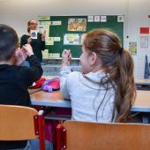Heftige Kritik an Schöbi-Finks Schulplänen