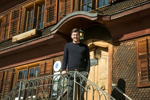 Peter Fetz, Gasthof Hirschen, hat sich ein besonderes kulinarisches Programm einfallen lassen.  VN/Paulitsch