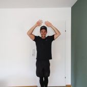 Fit durch die Krise. Die große VN-Serie für die besten Übungen zu Hause, Teil 42 – das Video zu den Übungen gibt es auf VN.at