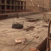 Hochstraße direkt vor dem Balkon