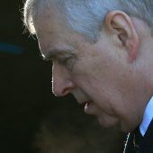 Opfer-Anwältin: Prinz Andrew soll unter Eid aussagen