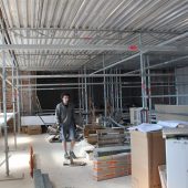 Exklusive „Firstfeier“ für Vereinshaus-Handwerker