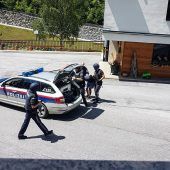 Wilde Flucht von Vorarlberg nach Tirol