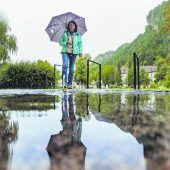 Bis zum Feiertag bleibt es regnerisch