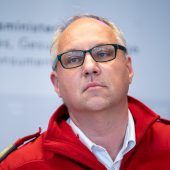 Premiere für den automatischen Handshake via App