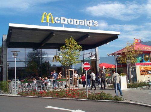 Das bestehende Gebäude von McDonald‘s in Hohenems weicht einem Neubau. Investiert werden rund vier Millionen Euro. Tschabrun
