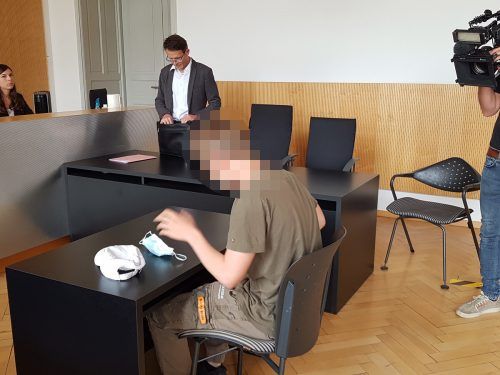 Der junge Angeklagte kam mit einer teilbedingten Geldstrafe davon.  Eckert