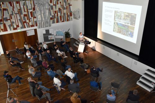 Der zweite von vier Workshops fand im Vinomnasaal statt.  gemeinde