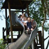Familienfreizeit-Guide aus Dornbirn testete 30 Spielplätze