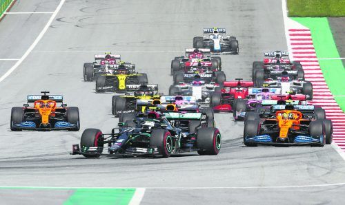 Valtteri Bottas lieferte beim Comeback der Formel 1 mit den Österreich-Prand-Prix in Spielberg einen Start-Ziel-Triumph ab. apa, Reuters, GEPA