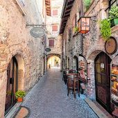 Die Altstadt von Torri del Benaco