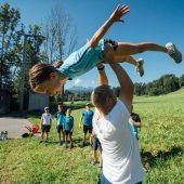 Kleine Schanze für große Springerträume