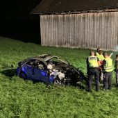 Vier Verletzte bei Wendemanöver