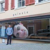 Mit dem Kopf in der Auslage