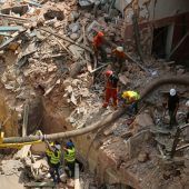 Mögliches Lebenszeichen erweckt nach Explosion in Beirut Hoffnung