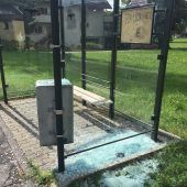 Scheibe zertrümmert