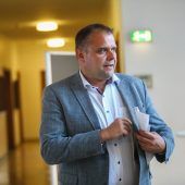 Fünf Parteien bleiben unter sich, aber die Macht verschiebt sich