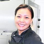 Rotes Thai-Curry mit Huhn