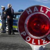 Alko-Lenker schlief Rausch bei Polizeikontrolle aus