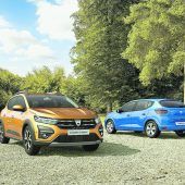 Autonews der Woche Erste Fotos des neuen Dacia Sandero / Jeep setzt den Wrangler unter Strom / Mazda hat den CX-3 überarbeitet