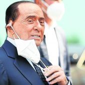 Berlusconi aus Spital entlassen