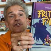 Buch am Bach animiert zum Lesen