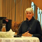 Doren stellt „Frauen für die Krone“ vor