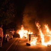 Ausschreitungen nach Polizeischüssen
