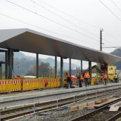 Altacher Bahnhof auf der Zielgeraden