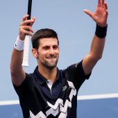 Djokovic bleibt Nummer eins, Thiem heute gegen Garin