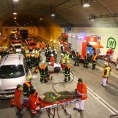 L 200 für viereinhalb Stunden gesperrt