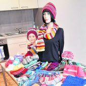 Strickaktion für guten Zweck