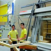 7,4 Meter Platz mehr für die Fensterproduktion bei i+R