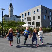 Land investiert in Kinderbetreuung