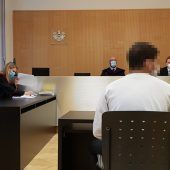 16-Jähriger mit fremden Autos auf Spritztour