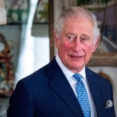 Ausbessern statt wegwerfen: Prinz Charles für nachhaltige Mode