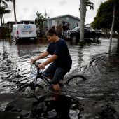 „Eta“ brachte Florida Hochwasser und Stromausfälle