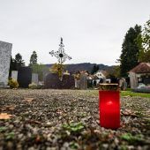 Begräbnisse mit bis zu 50 Besuchern