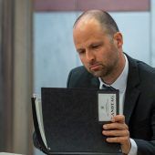 Kopfschütteln über Infopolitik