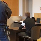 Freundin geschlagen und getreten