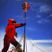 Everest jetzt 86 Zentimeter höher