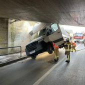 Lkw in der Klemme