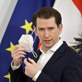 Kanzler und Neos nehmen Land in Verantwortung