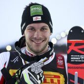 Schwarz kann im Slalom befreit drauflosfahren
