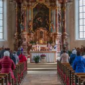 Himmelwärts, der Hoffnung entgegen
