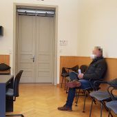 Brummifahrer ohrfeigte Traktorlenker