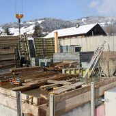 Wälder baut in eigener Sache Holzwohnanlage